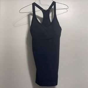 black lulu tank